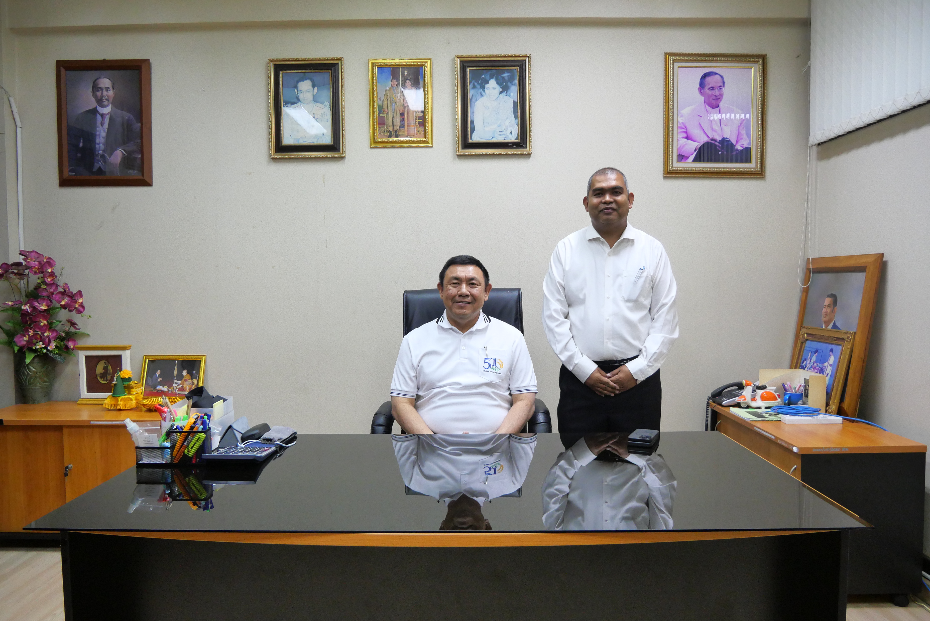 title - เลขาธิการ ส.ป.ก. ตรวจเยี่ยมบุคลากร ส.ป.ก. ถนนราชดำเนินนอก